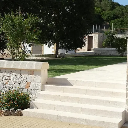 ファームステイ Masseria Paretano *